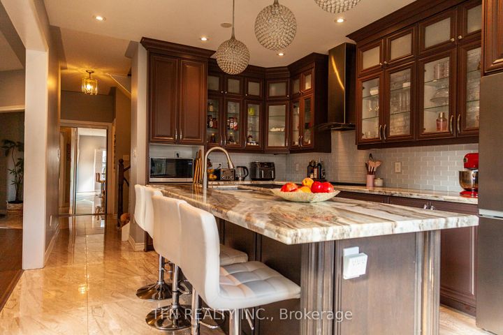 Photo 18 at 5 Belwood Boulevard, Patterson, Vaughan