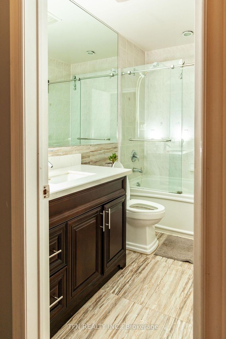 Photo 29 at 5 Belwood Boulevard, Patterson, Vaughan