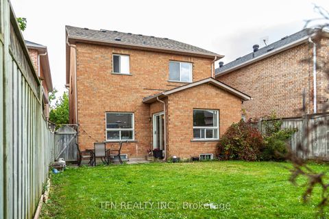 Photo 8 at 5 Belwood Boulevard, Patterson, Vaughan