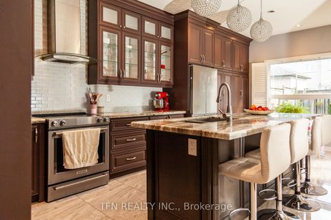 Photo 17 at 5 Belwood Boulevard, Patterson, Vaughan