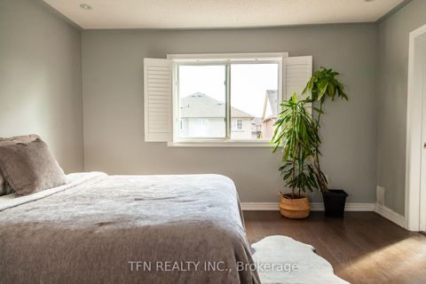 Photo 21 at 5 Belwood Boulevard, Patterson, Vaughan