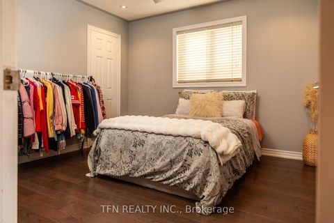 Photo 27 at 5 Belwood Boulevard, Patterson, Vaughan