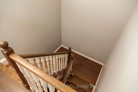 Photo 30 at 5 Belwood Boulevard, Patterson, Vaughan