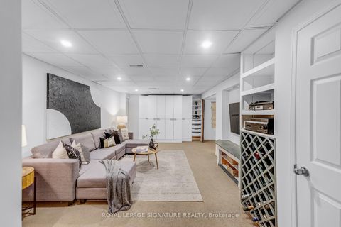 Photo 32 at 41 Denver Crescent, Henry Farm, Toronto