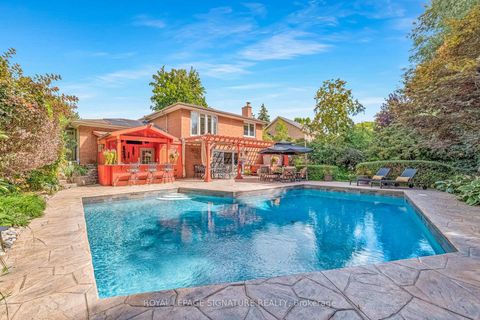 Photo 36 at 41 Denver Crescent, Henry Farm, Toronto