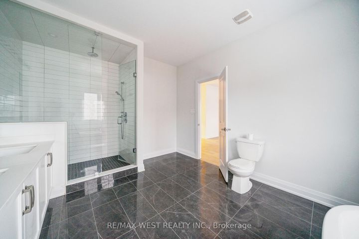 Photo 26 at 3 Speciosa Street, Oak Ridges, Richmond Hill