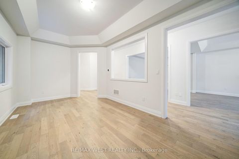 Photo 6 at 3 Speciosa Street, Oak Ridges, Richmond Hill