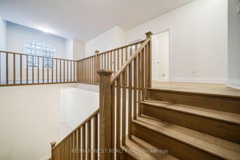 Photo 17 at 3 Speciosa Street, Oak Ridges, Richmond Hill