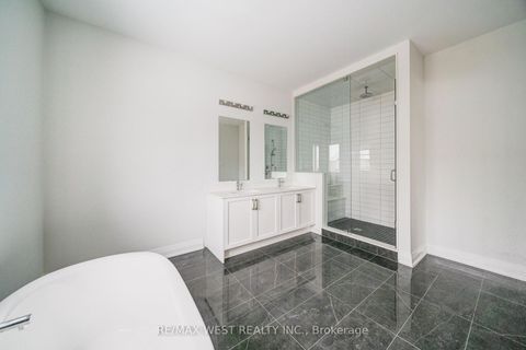 Photo 27 at 3 Speciosa Street, Oak Ridges, Richmond Hill