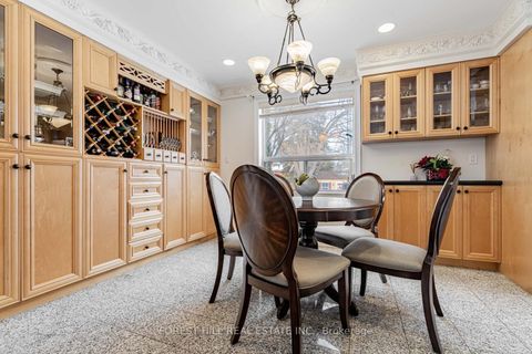 Photo 8 at 162 Goulding Avenue, Newtonbrook West, Toronto