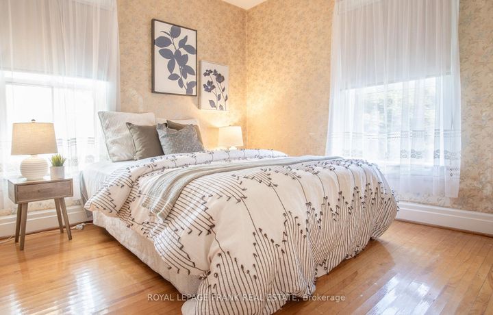 Photo 24 at 33 Fairbanks Street, Central, Oshawa