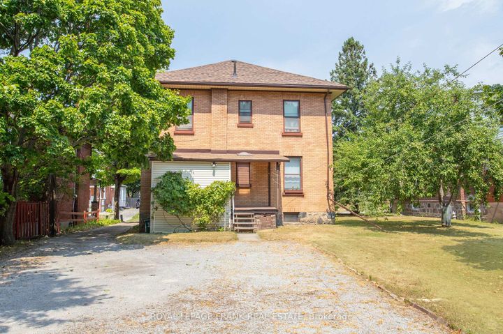 Photo 27 at 33 Fairbanks Street, Central, Oshawa