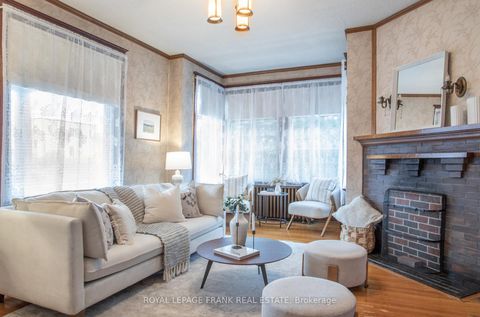 Photo 5 at 33 Fairbanks Street, Central, Oshawa