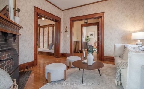 Photo 7 at 33 Fairbanks Street, Central, Oshawa