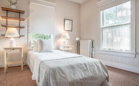 Photo 20 at 33 Fairbanks Street, Central, Oshawa