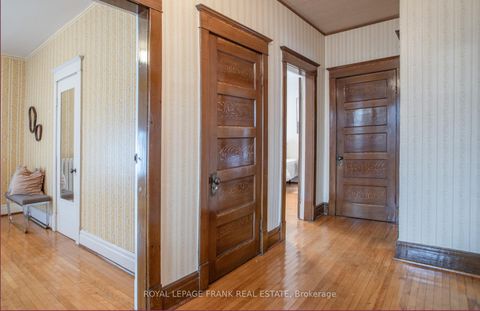 Photo 21 at 33 Fairbanks Street, Central, Oshawa