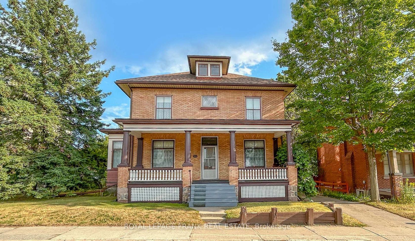 33 Fairbanks Street, Central, Oshawa 