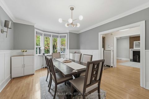 Photo 10 at 202 Dinnick Crescent, Lawrence Park South, Toronto