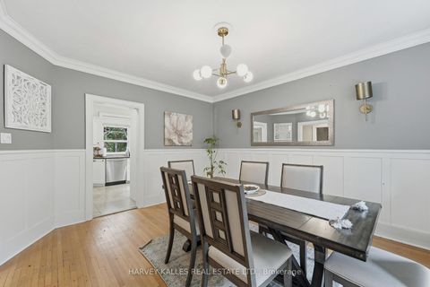 Photo 11 at 202 Dinnick Crescent, Lawrence Park South, Toronto