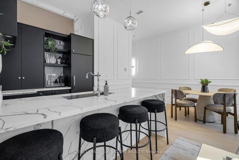 Photo 7 at 403 - 700 King Street, Niagara, Toronto