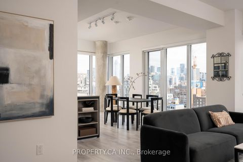 Photo 5 at LPH01 - 2 Augusta Avenue, Chinatown, Toronto