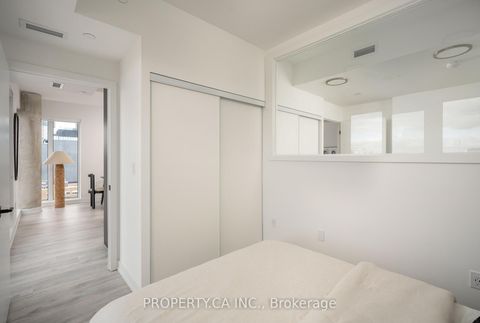 Photo 26 at LPH01 - 2 Augusta Avenue, Chinatown, Toronto