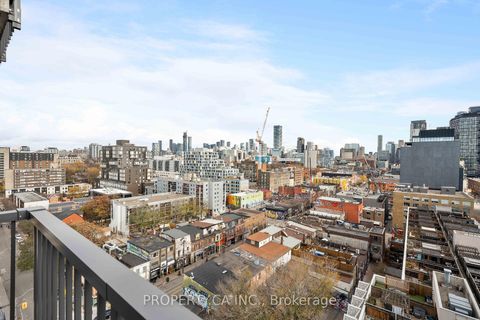 Photo 30 at LPH01 - 2 Augusta Avenue, Chinatown, Toronto