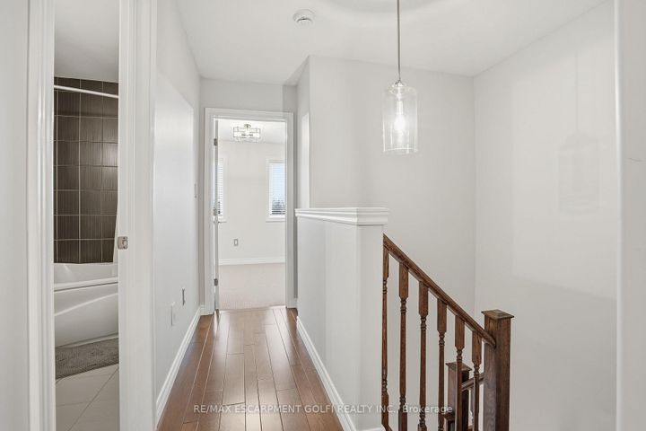 Photo 15 at 13 - 201 Westbank Trail, Stoney Creek Mountain, Hamilton