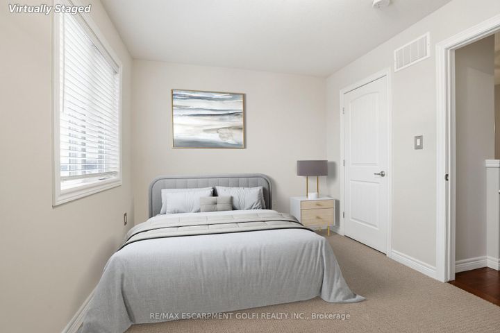 Photo 16 at 13 - 201 Westbank Trail, Stoney Creek Mountain, Hamilton