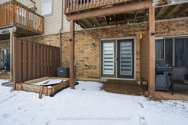 Photo 23 at 13 - 201 Westbank Trail, Stoney Creek Mountain, Hamilton