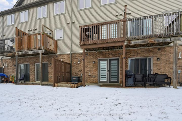 Photo 24 at 13 - 201 Westbank Trail, Stoney Creek Mountain, Hamilton