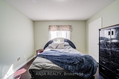 Photo 30 at 384 Highglen Avenue, Middlefield, Markham