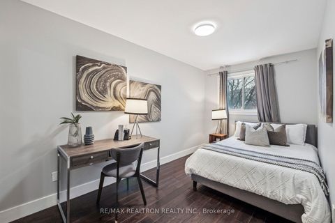 Photo 38 at 77 Mansewood Gardens, West Hill, Toronto