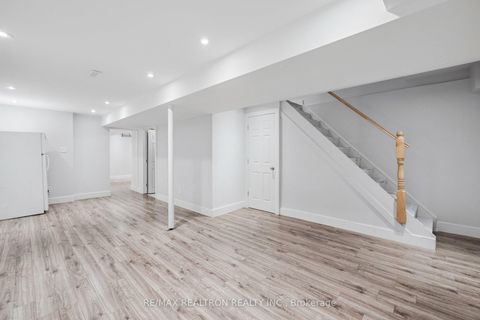 Photo 41 at 77 Mansewood Gardens, West Hill, Toronto