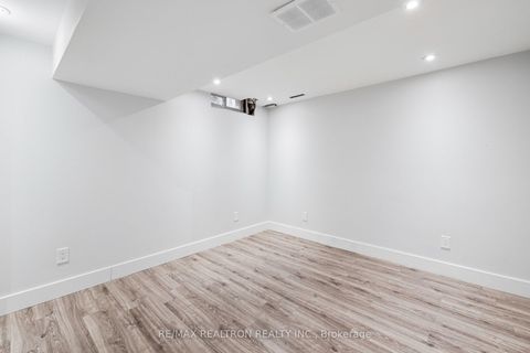 Photo 45 at 77 Mansewood Gardens, West Hill, Toronto