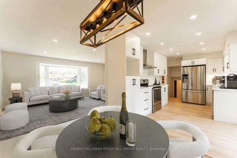 Photo 6 at 262 Duckworth Street, Codrington, Barrie