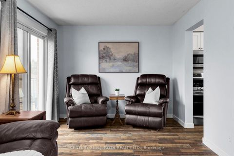 Photo 12 at 27 GOLDS Crescent, Holly, Barrie