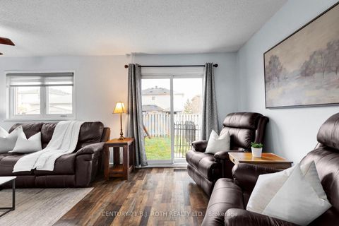 Photo 16 at 27 GOLDS Crescent, Holly, Barrie