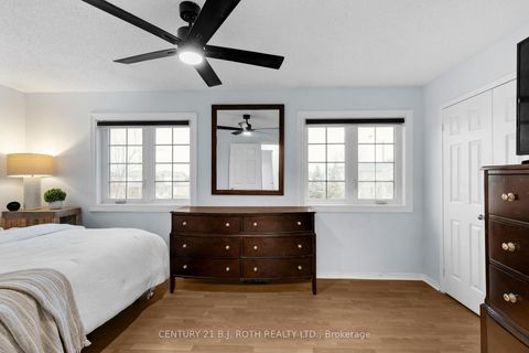 Photo 20 at 27 GOLDS Crescent, Holly, Barrie