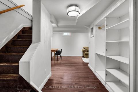 Photo 25 at 27 GOLDS Crescent, Holly, Barrie