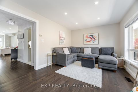 Photo 21 at 10 Seton Park Road, Flemingdon Park, Toronto