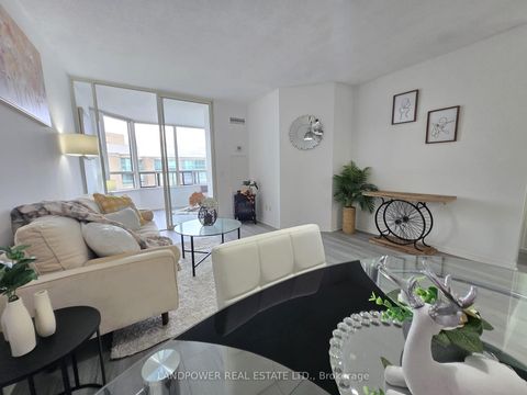 Photo 3 at 1106 - 7 Bishop Avenue, Newtonbrook East, Toronto