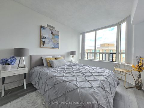 Photo 13 at 1106 - 7 Bishop Avenue, Newtonbrook East, Toronto