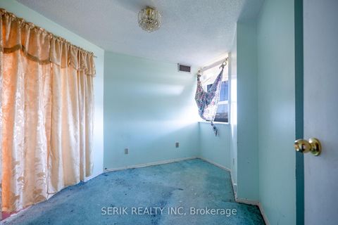 Photo 7 at 1411 - 236 Albion Road SE, Jamestown, Toronto