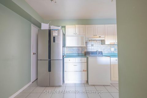 Photo 8 at 1411 - 236 Albion Road SE, Jamestown, Toronto