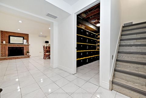 Photo 44 at 69 Wade Gate, Brownridge, Vaughan