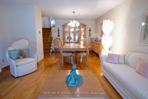 Photo 7 at 237 Apache Trail, Pleasant View, Toronto