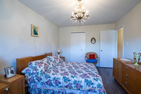 Photo 20 at 237 Apache Trail, Pleasant View, Toronto