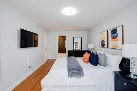 Photo 24 at 36 Devonsleigh Boulevard, Devonsleigh, Richmond Hill