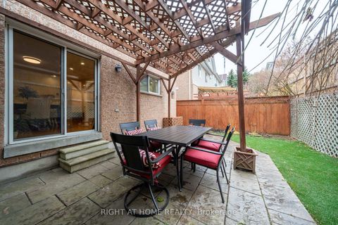 Photo 36 at 21 - 370 Riddell Court, College Manor, Newmarket